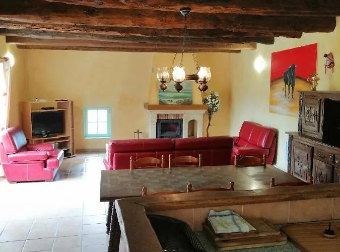 Domaine De Lavade Vakantiehuis *