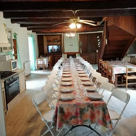 Domaine De Lavade *